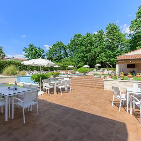 Apartments Tena ポレッチ エクステリア 写真